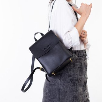 Рюкзак женский черный с емблемой Oliaver 6266 S
