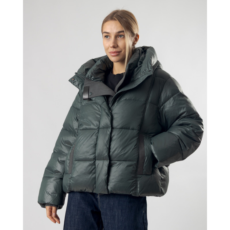Пуховик женский короткий в зеленом оттенке Towmy К1010-1