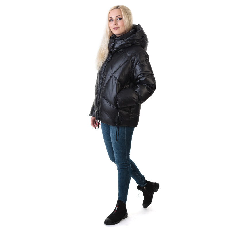 Куртка чорна коротка з капюшоном TOWMY К549
