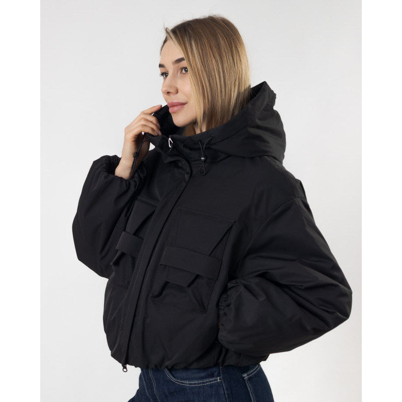 Куртка жіноча демісезонна чорна коротка Towmy К985