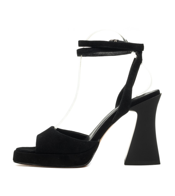 Босоножки женские черные замшевые на высоком каблуке Mantyyra 1292Л