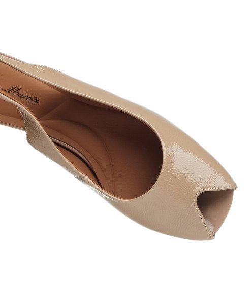 Босоніжки жіночі шкіряні бежеві Lady Marcia 1601Л-1