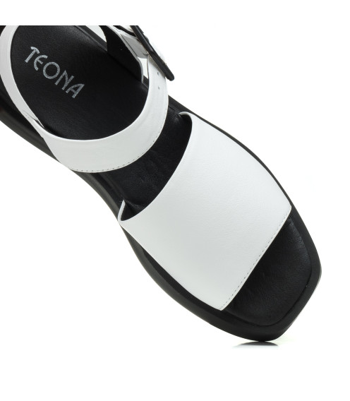 Босоножки кожаные белые на платформе Teona 1429ЛZ-А