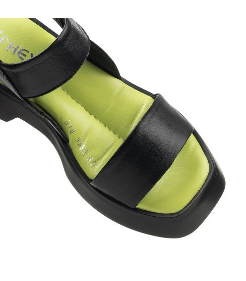 Босоножки женские кожаные черные на липучке Heya Shoes 1531ЛZ