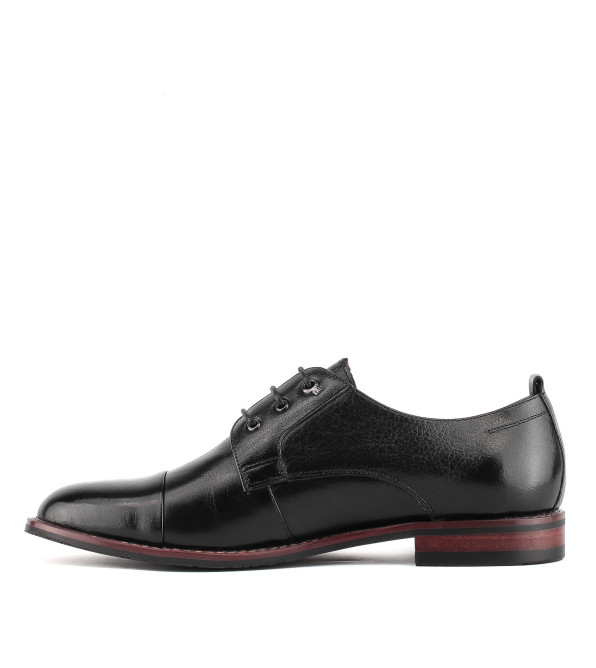 Туфли женские кожаные черные на низком каблуке 1345Т