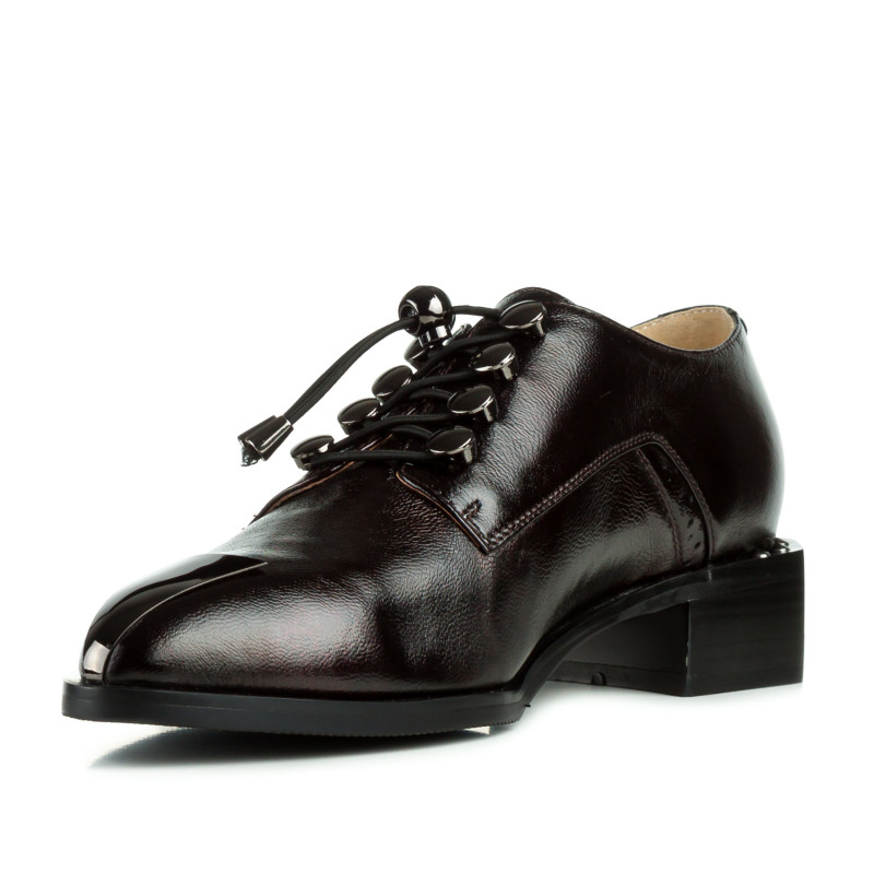 Туфли женские кожаные коричневые на низком каблуке 1557Т