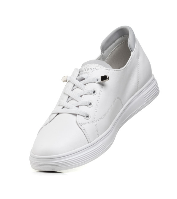 Кеди класичні білі шкіряні на шнурівках Nadi bella 2057Т
