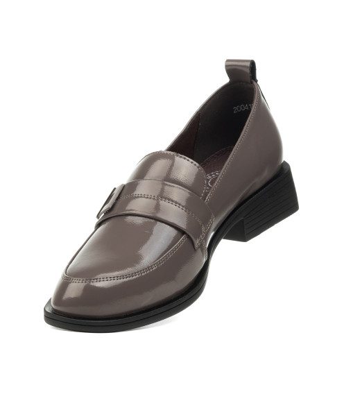 Туфли-лоферы женские лакированные цвета мокко Meegocomfort 2363Т-В