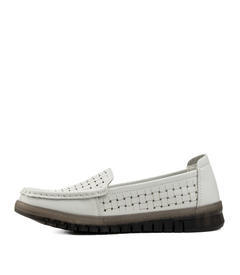 Мокасины женские белые летные Lifexpert 2440Т