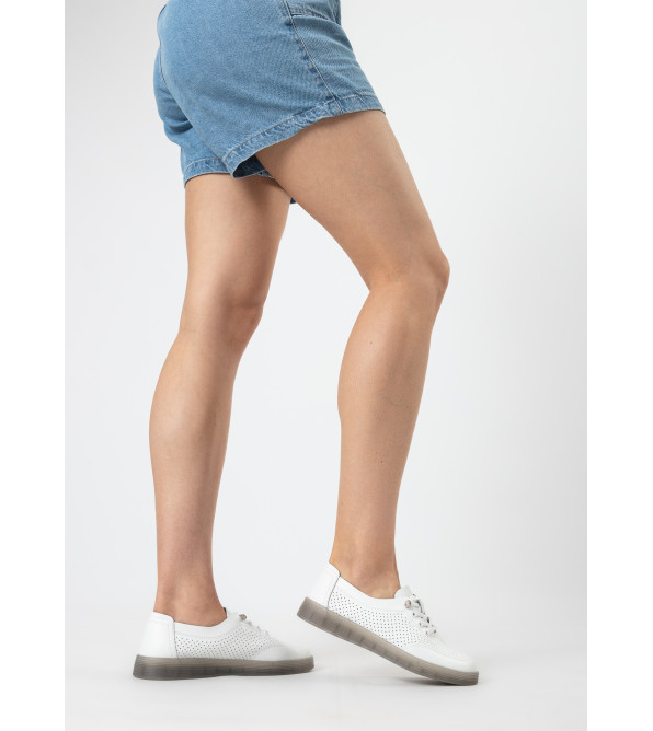 Туфли женские белые кожаные летные Comfort Wow 2499Т-А
