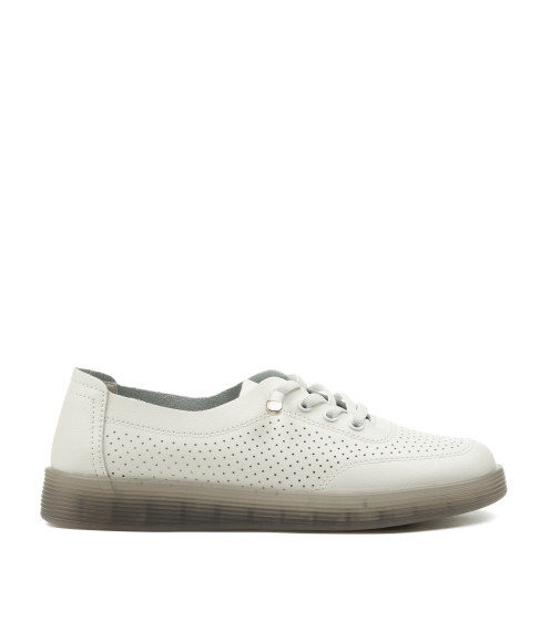 Туфли женские белые кожаные летные Comfort Wow 2499Т-А