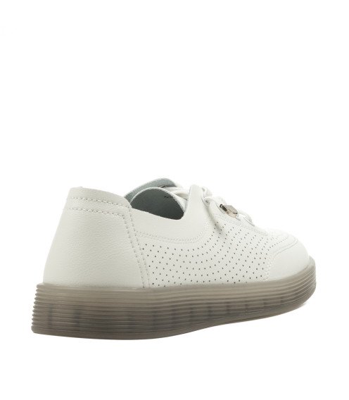 Туфли женские белые кожаные летные Comfort Wow 2499Т-А