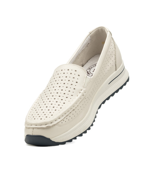 Туфли женские кожаные с перфорацией Meegocomfort 2501Т-А