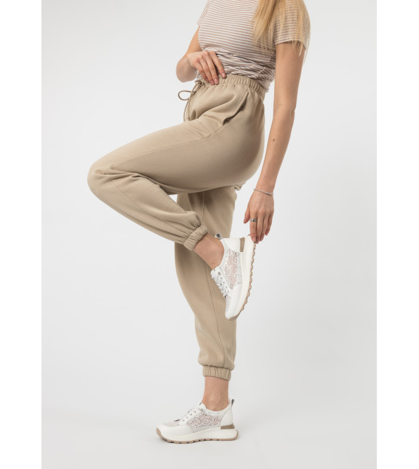Кроссовки женские кожаные белые с кружевом Lola Andy 2685Т-А