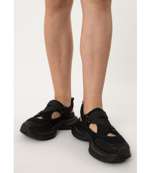 Босоніжки жіночі чорні комбіновані спортивні Lola Andy 2764Т