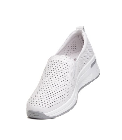 Туфлі шкіряні білі на танкетці Meegocomfort 2921Т