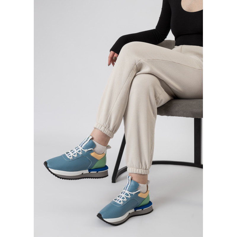 Кросівки жіночі шкіряні блакитні з перфорованою шкірою Evromoda 1081ТZ