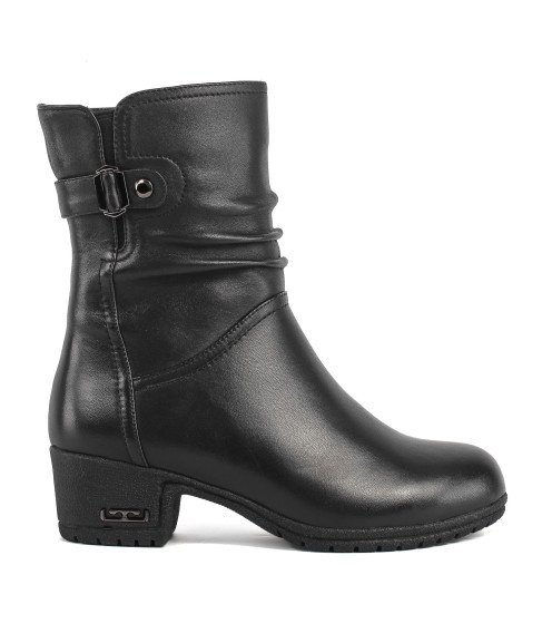 Ботинки женские кожаные на толстой подошве My Classic 1148Ц