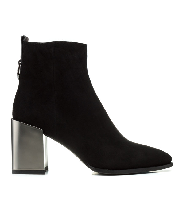 Черевики жіночі замшеві чорні на широкому каблуці Sufinna 1428Б