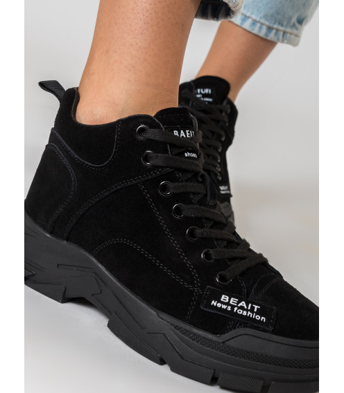 Ботинки черные замшевые на шнуровках спортивные Lifexpert 1614Б