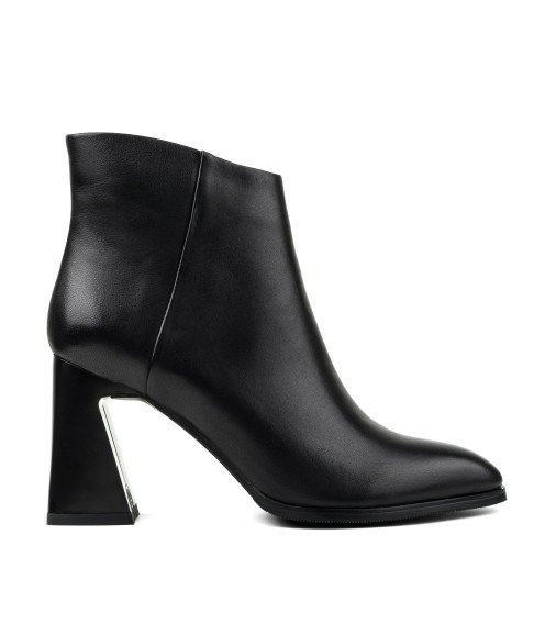 Ботильйони жіночі демісезонні чорні шкіряні Molka 1694Б