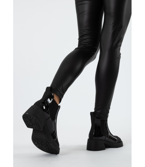 Ботинки женские черные лакированные Zojas Comfort 1851Б