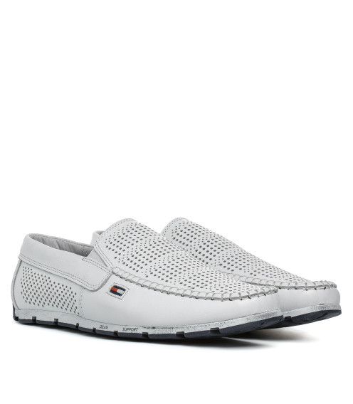 Мокасины мужские кожаные белые DanShoes в дырочки на белой подошве 2479
