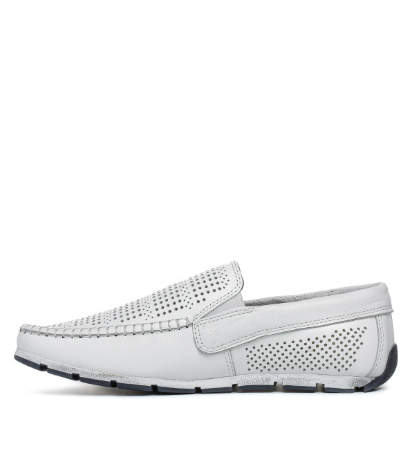 Мокасины мужские кожаные белые DanShoes в дырочки на белой подошве 2479