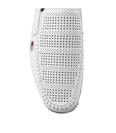 Мокасины мужские кожаные белые DanShoes в дырочки на белой подошве 2479