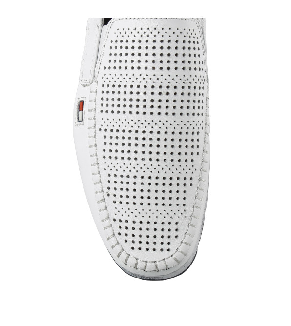 Мокасины мужские кожаные белые DanShoes в дырочки на белой подошве 2479