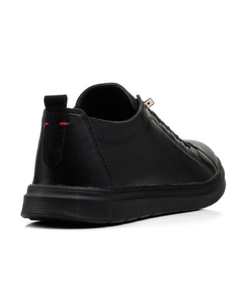 Туфлі чоловічі шкіряні чорні Maxusshoes 2624