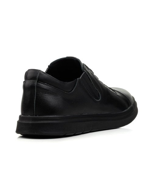 Туфлі чорні шкіряні з імітацією шнурування Maxusshoes 2626